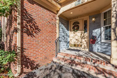 Exterior - 1113 Riverview Dr, Brielle, NJ 08730 photo 3 of 15