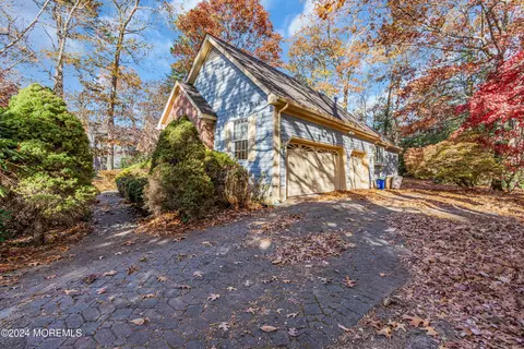 Exterior - 1113 Riverview Dr, Brielle, NJ 08730 photo 10 of 15
