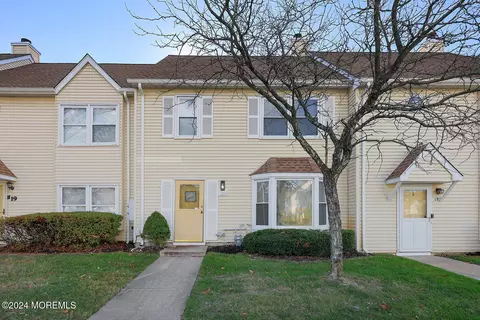 17 Forge Ct #80, Jackson, NJ 08527