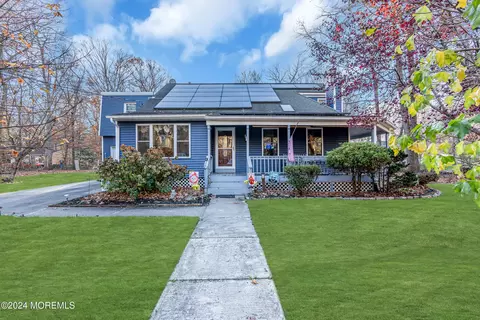 59 Brynmore Rd, New Egypt, NJ 08533