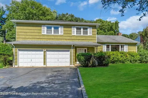 121 Harrison Ave, Fair Haven, NJ 07704