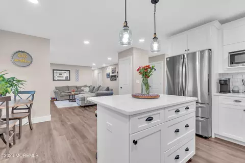 547 Winding River Rd, Brick, NJ 08724 photo 9