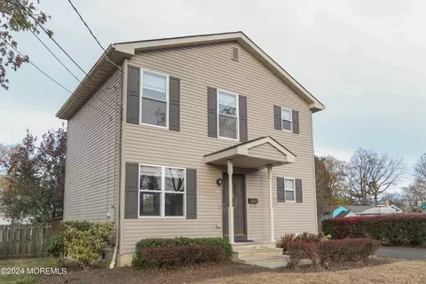 424 Hawthorne St, Cliffwood Beach, NJ 07735