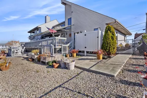 Exterior - 819 Forepeak Dr, Forked River, NJ 08731 photo 6 of 11