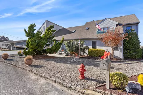 Exterior - 819 Forepeak Dr, Forked River, NJ 08731 photo 1 of 11