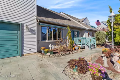 Exterior - 819 Forepeak Dr, Forked River, NJ 08731 photo 2 of 11