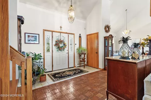 Entry Way - 819 Forepeak Dr, Forked River, NJ 08731 photo 2 of 5