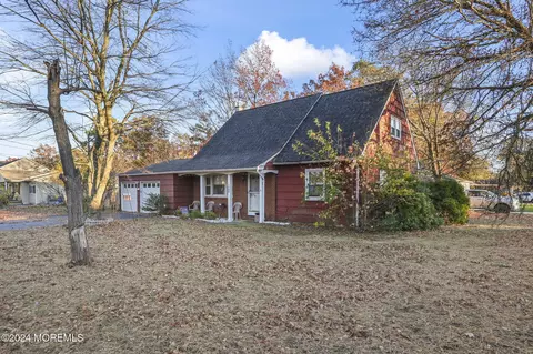 1500 11th Ave, Toms River, NJ 08757