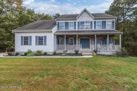 24 Ambassador Way, Jackson, NJ 08527