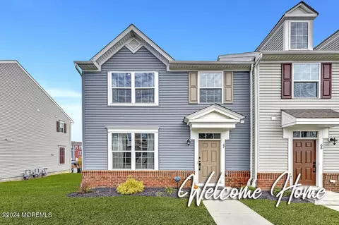 67 American Way #267, Cliffwood, NJ 07721