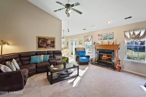 10 Chadwick Sq, Jackson, NJ 08527 photo 17