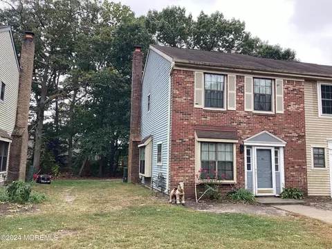 66 Joda Dr, Lakewood, NJ 08701