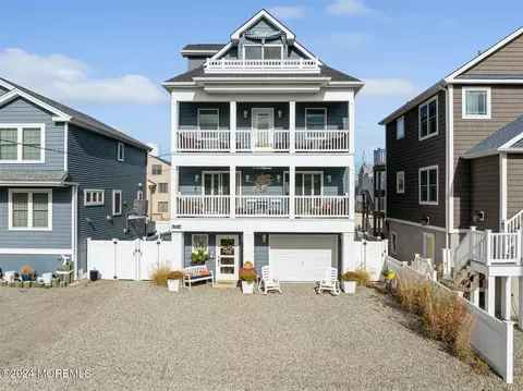 114 Fielder Ave, Seaside Heights, NJ 08751