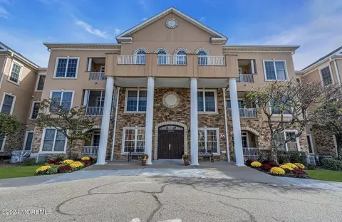 1100 Franklin Ln, Rockaway, NJ 07866