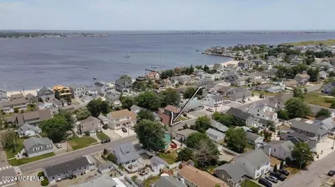 View/Area - 518 E Bayview Ave, Ocean Gate, NJ 08740 photo 1 of 9