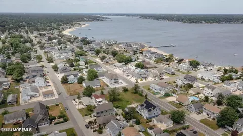 View/Area - 518 E Bayview Ave, Ocean Gate, NJ 08740 photo 8 of 9