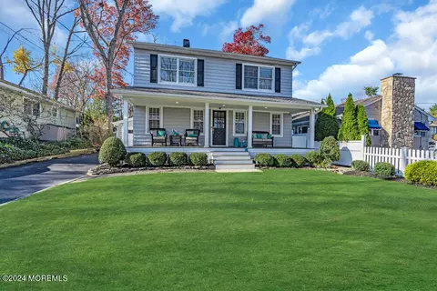 2563 Algonkin Trl, Manasquan, NJ 08736