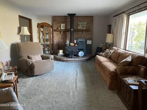 Living - 143 Sunset Dr, Forked River, NJ 08731 photo 1 of 4