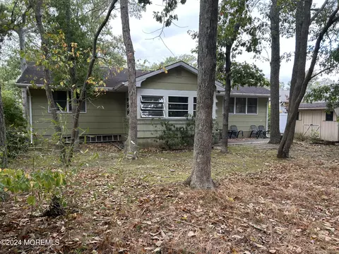 Exterior - 143 Sunset Dr, Forked River, NJ 08731 photo 8 of 11