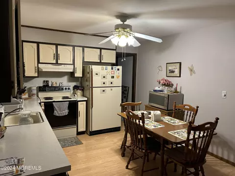 Kitchen - 143 Sunset Dr, Forked River, NJ 08731 photo 2 of 2