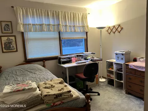 Bedroom - 143 Sunset Dr, Forked River, NJ 08731 photo 7 of 7