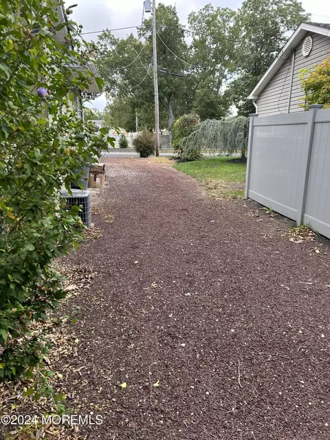 Exterior - 143 Sunset Dr, Forked River, NJ 08731 photo 7 of 11