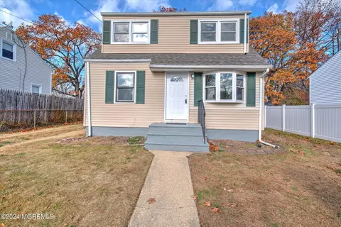 7 Trumen Pl, Keansburg, NJ 07734