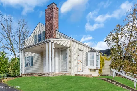 258 Newman Springs Rd, Red Bank, NJ 07701