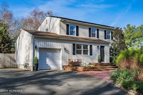 56 Cedar Swamp Rd, Jackson, NJ 08527