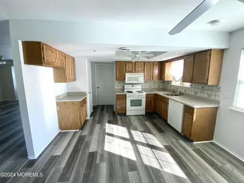 22 Sheffield Dr, Forked River, NJ 08731 photo 11