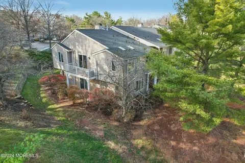 19 Westchester Ter, Annandale, NJ 08801