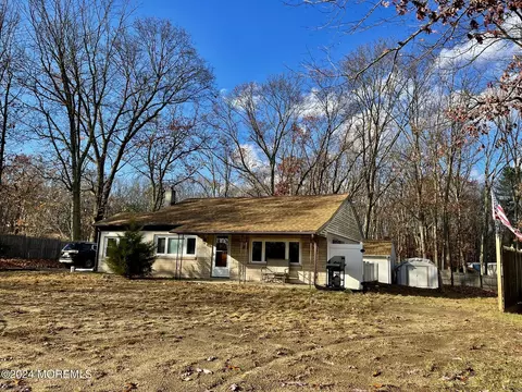 230 Lakewood Rd, New Egypt, NJ 08533