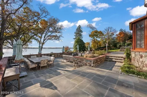 Exterior - 2 Browns Dock Rd, Rumson, NJ 07760 photo 8 of 13