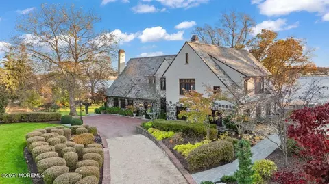 Exterior - 2 Browns Dock Rd, Rumson, NJ 07760 photo 5 of 13