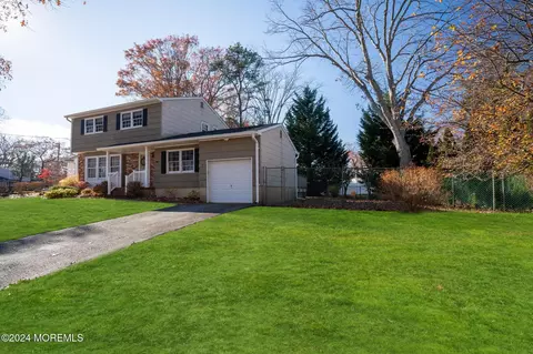 118 Charleson Rd, Brick, NJ 08724