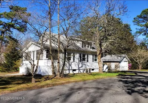 3224 Ridgeway Blvd, Manchester, NJ 08759