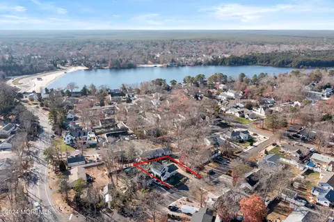 View/Area - 745 Windsor Pl, Forked River, NJ 08731 photo 4 of 5