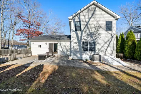Exterior - 745 Windsor Pl, Forked River, NJ 08731 photo 3 of 4