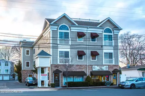 1713 Main St #201, Belmar, NJ 07719