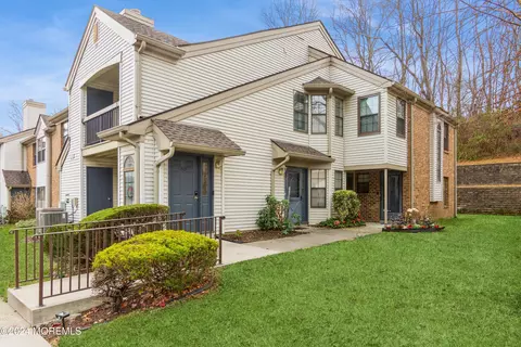 2113 Bayhead Dr #2113, Parlin, NJ 08859