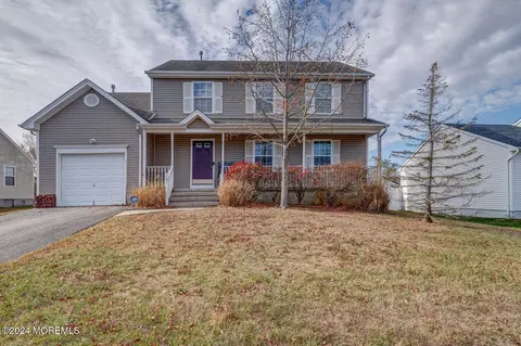 131 Lighthouse Dr, Little Egg Harbor, NJ 08087