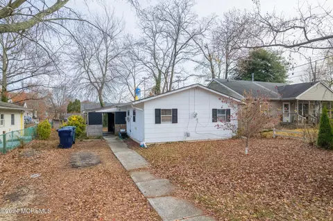 126 Zelus St, Little Egg Harbor, NJ 08087
