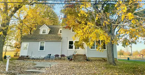 25 Springfield Ave, Oceanport, NJ 07757