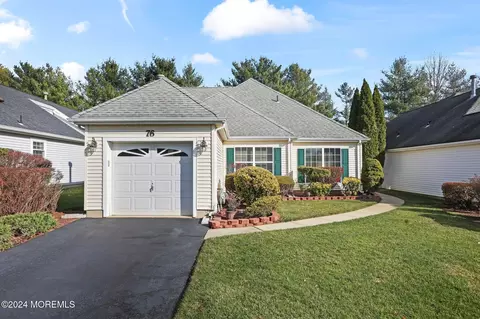 76 Hazel Dr, Freehold, NJ 07728