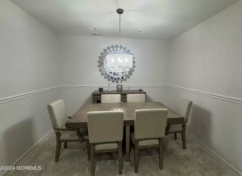 103 Wood Duck Ct #1000, Freehold, NJ 07728
