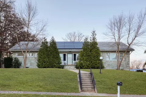 119 Holborn Ln, Neptune City, NJ 07753