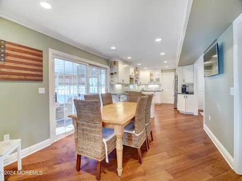 8 Imbrook Ln, Matawan, NJ 07747 photo 8