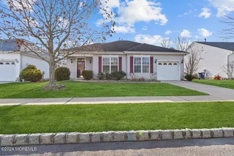 13 Sunrise Bay Blvd, Little Egg Harbor, NJ 08087