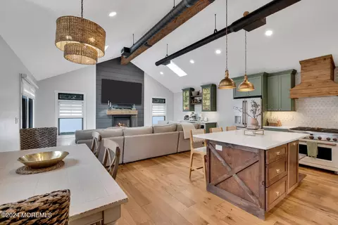 2411 Fairview Dr, Manasquan, NJ 08736