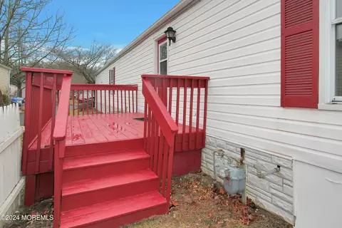 Exterior - 7 Ferdinand Ln, Howell, NJ 07731 photo 1 of 2